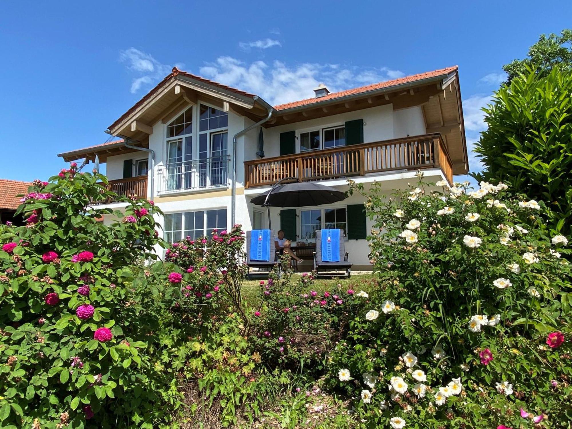 Haus Chiemsee-Blick Гштадт-ам-Кимзее Экстерьер фото